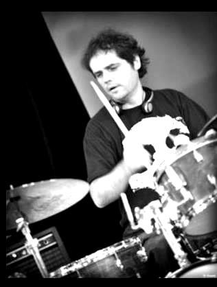 Fichier:Fab janv 2013 noir et bl.jpg