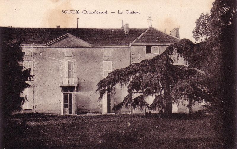 Fichier:Chateau Moujaterie.jpg