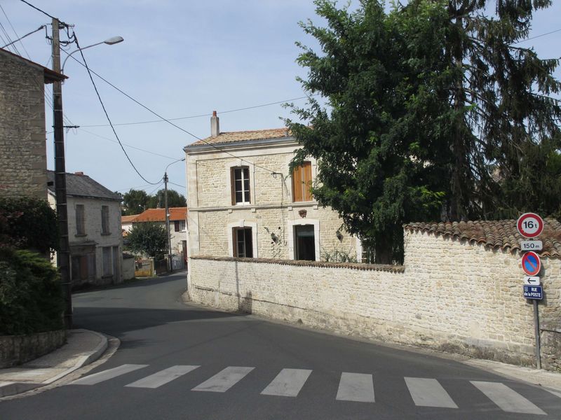 Fichier:Rue de la Poste sept.12.jpg
