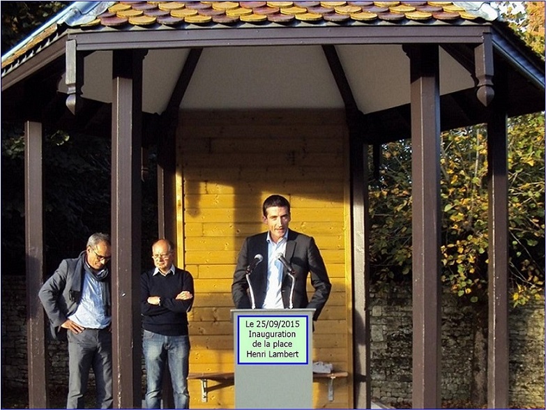 Fichier:Inauguration place Henri Lambert 25 sept 2015.jpg