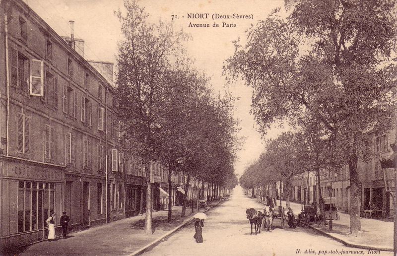 Fichier:Av paris.jpg