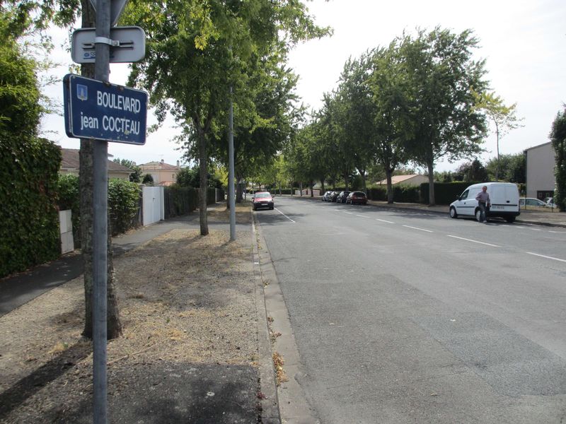 Fichier:Brd Cocteau sept.12.jpg