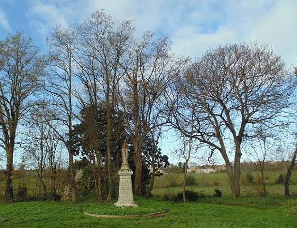 Grotte Marot vue rue Antes.jpg