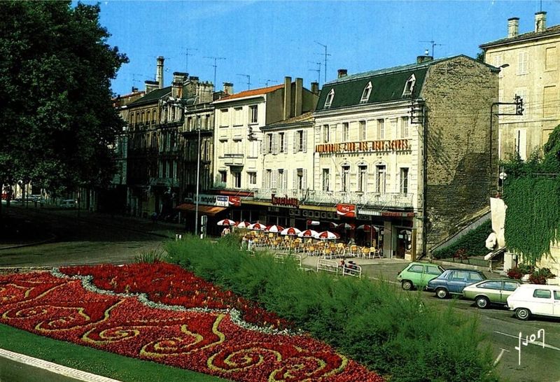 Fichier:P Martyrs Resistance.jpg