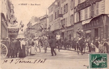 Défilé rue ricard.jpg