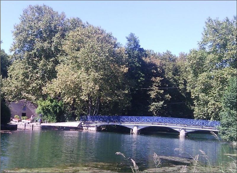 Fichier:Pont Roussille.jpg