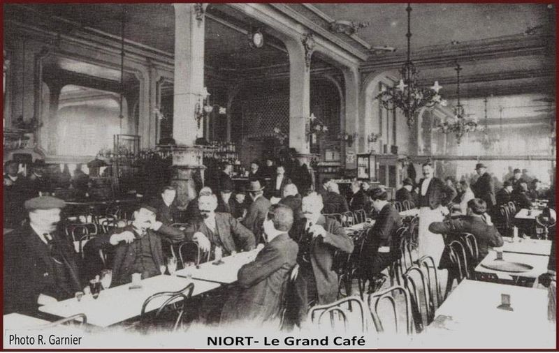 Fichier:Debut XXe au Grand cafe.jpg