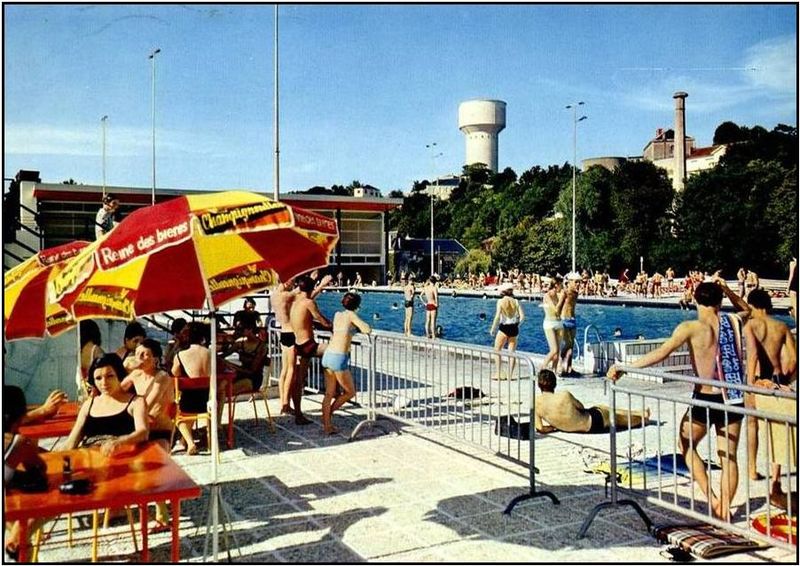 Fichier:Piscine Niort 1970.jpg