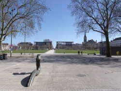 Place de la Brèche.JPG