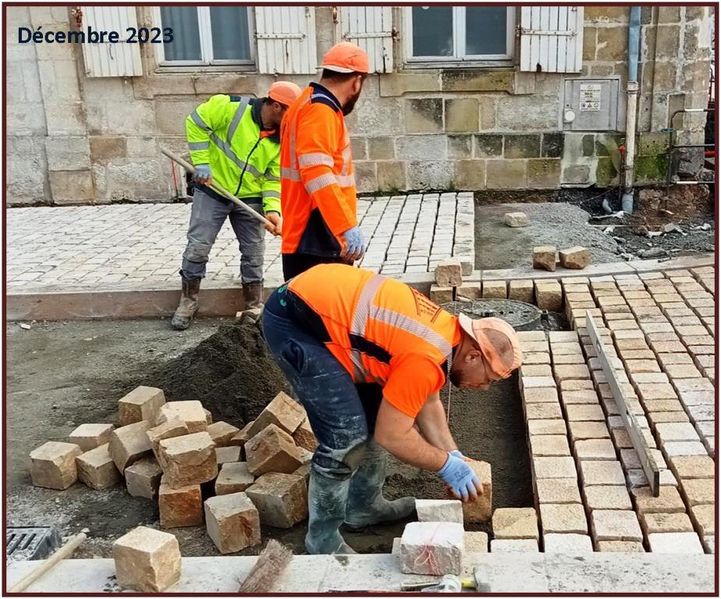 Fichier:Pavage 2023.jpg