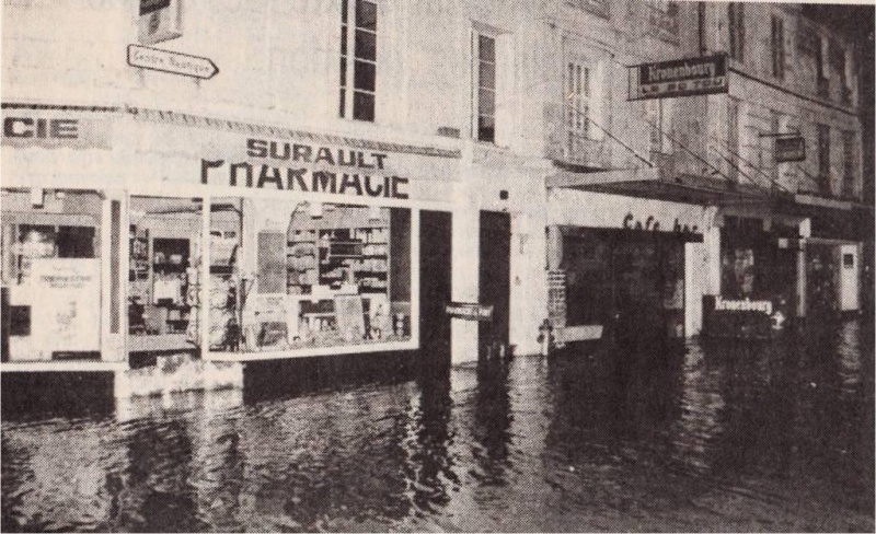 Fichier:BAUGIER crue 1982.jpg
