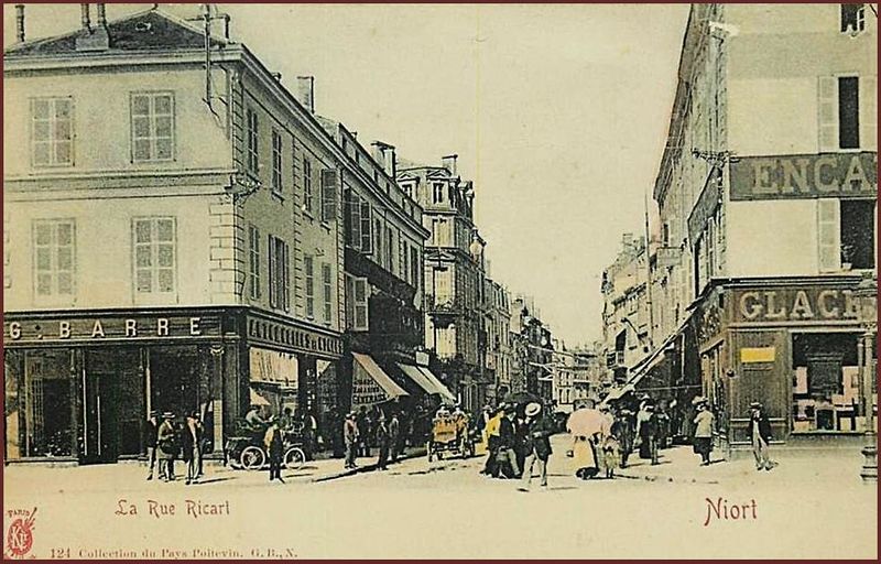 Fichier:Encadrement rue Ricard.jpg