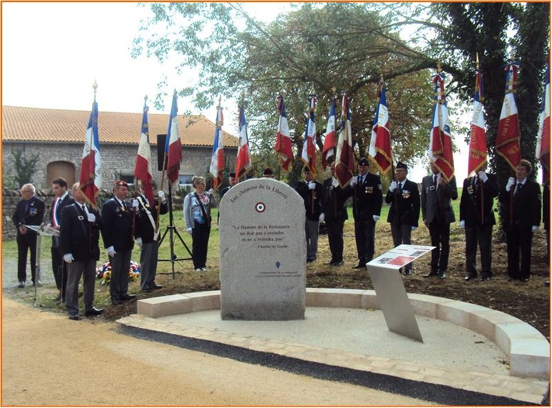 Fichier:1 Chizon Stele.jpg