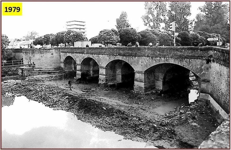 Fichier:1979 VP Aval.jpg