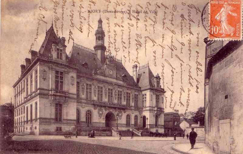 Fichier:Hôtel de Ville de Niort en 1925.JPG