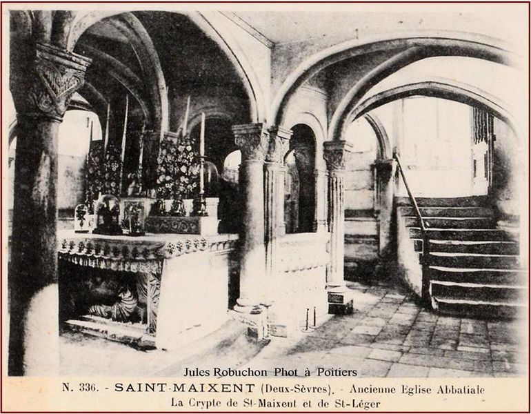 Fichier:Crypte St Maixent.jpg