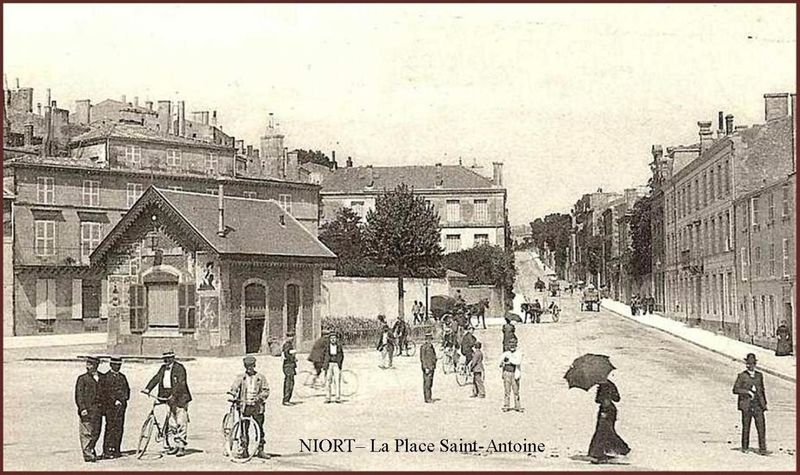 Fichier:Pl St Antoine.jpg