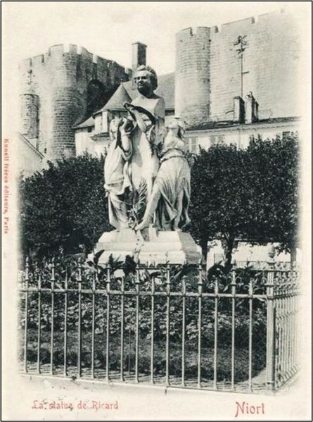 Fichier:Statue Ricard.jpg