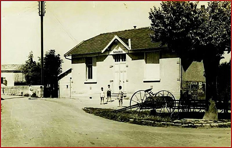 Fichier:Souche Mairie.jpg