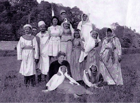 Troupe St Liguaire 1946.jpg
