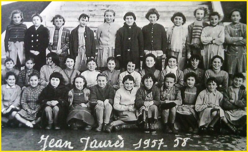 Fichier:Ecole JJaures 5758.jpg